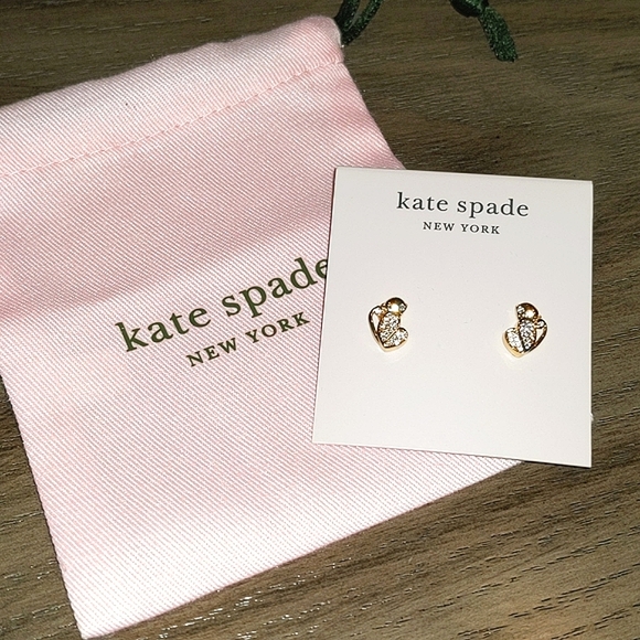 NEW Kate Spade Pave Heart Monkey Stud Earrings in Gold - Picture 4 of 8